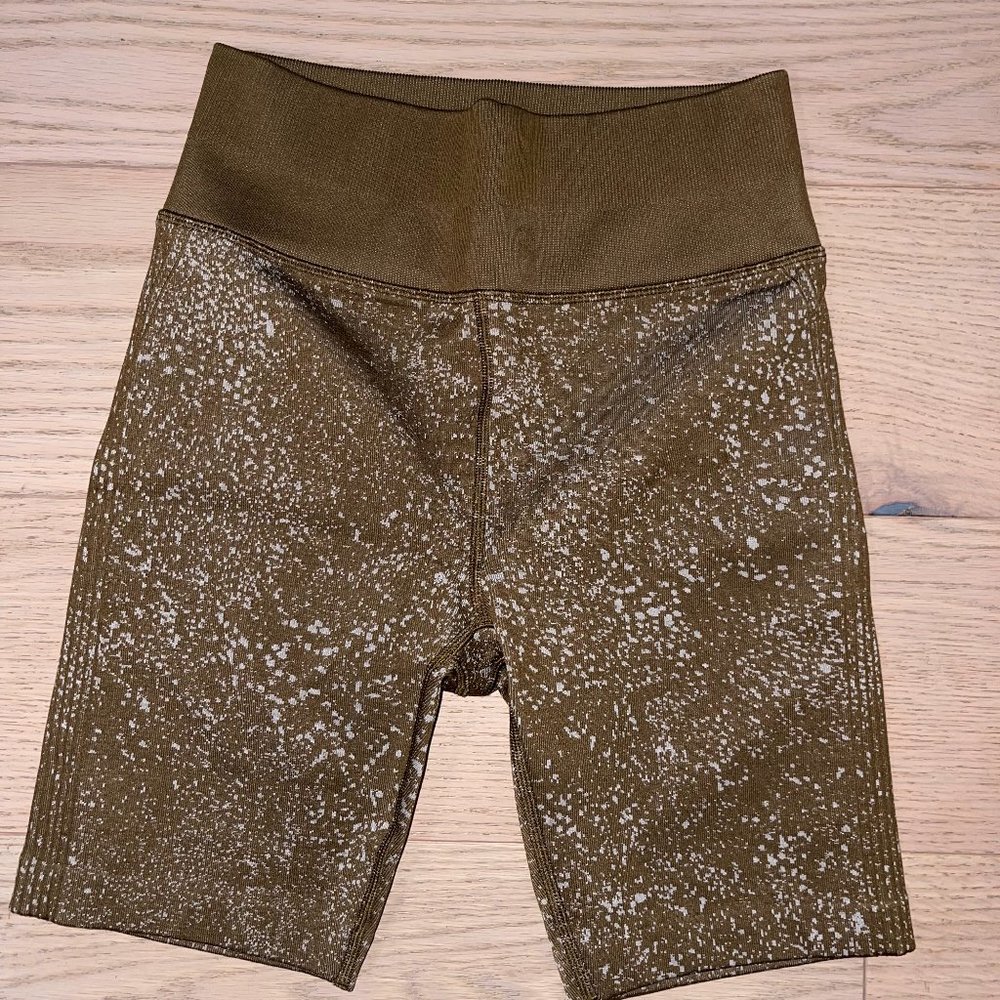 Lululemon Biker Short